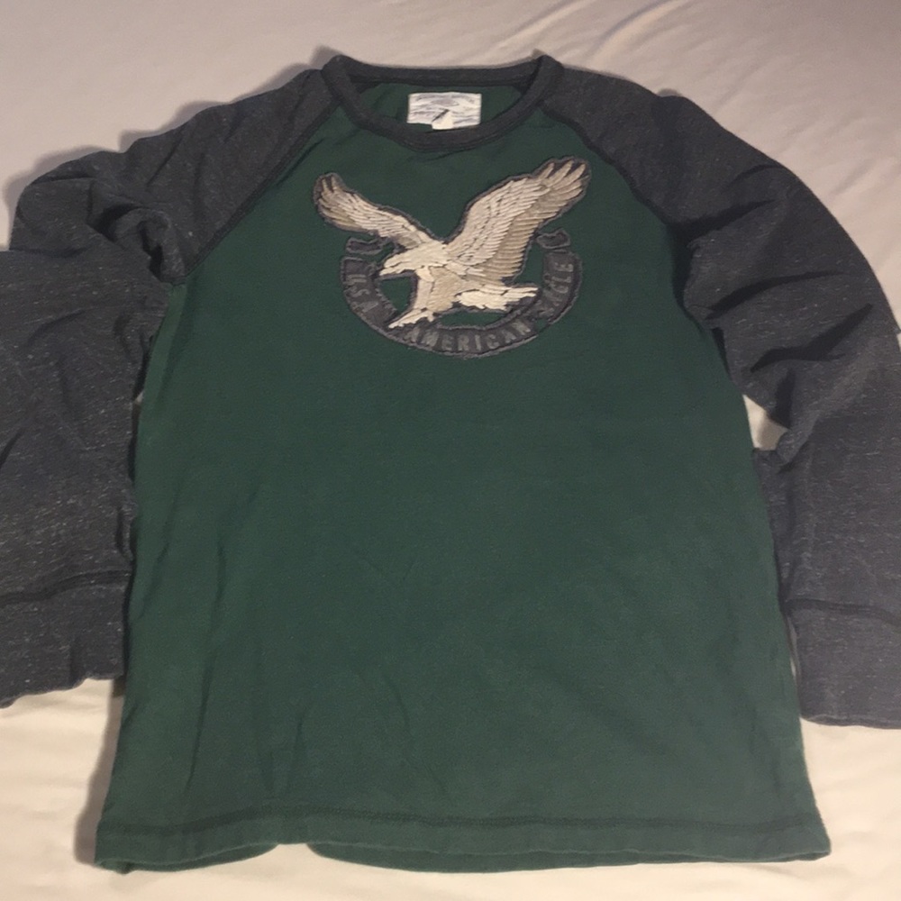 American Eagle long sleeve shirt
